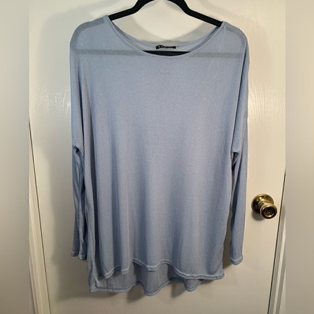Very J NWT light blue lightweight knit sheer long sleeve top Size Small